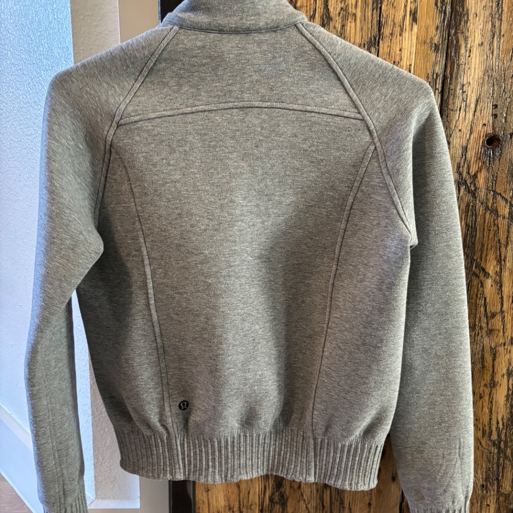 Lululemon Jacket * Excellent condition - image 2